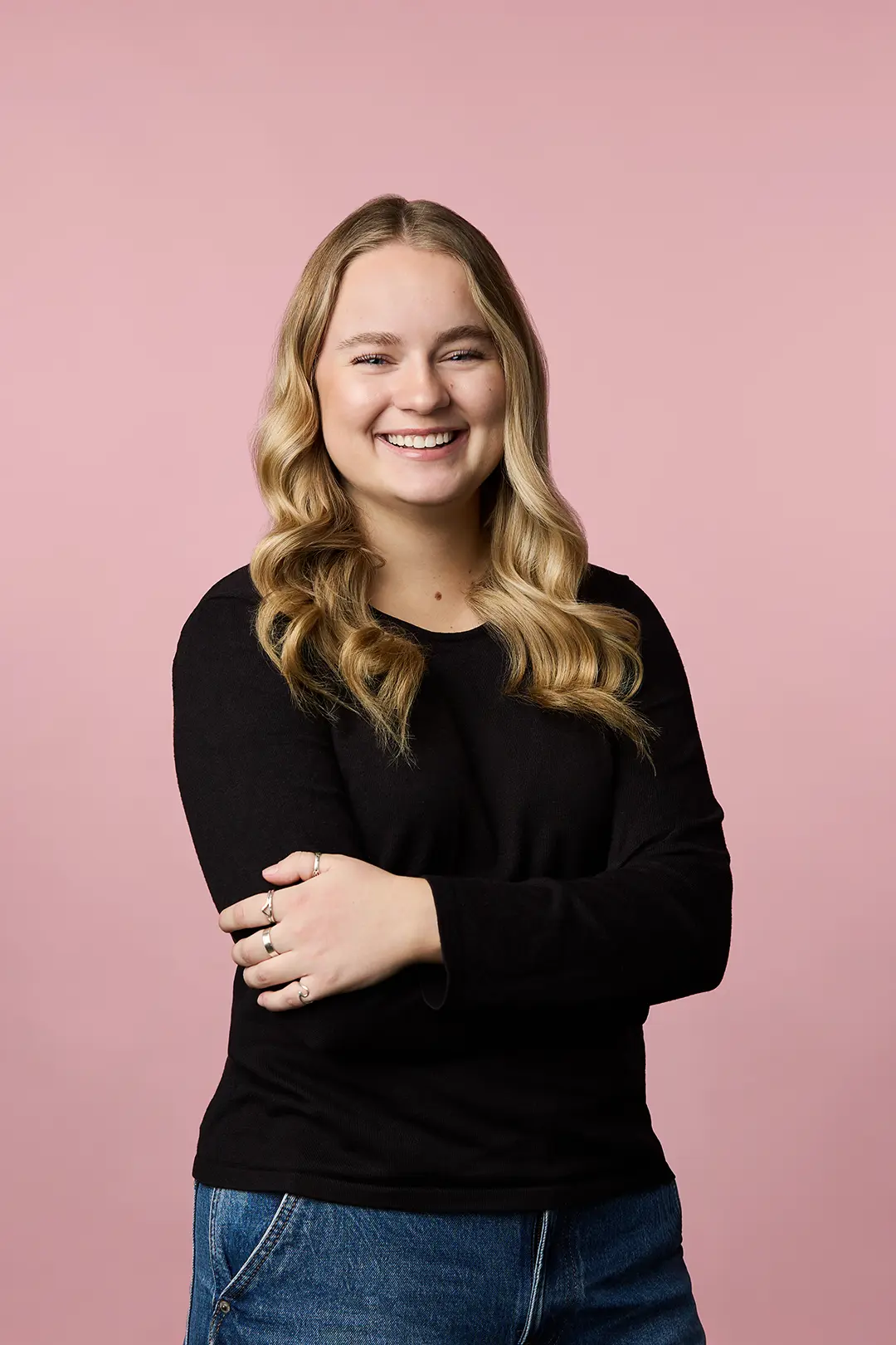 Headshot of Laura Baker